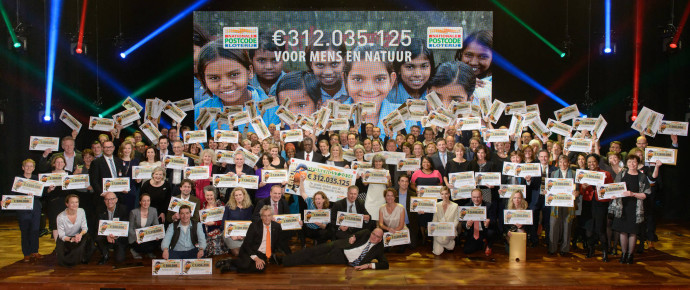All the lucky winners at the Annual Charity Gala of the Dutch Postcode in Amsterdam, 26 January 2015