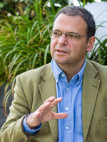 Julian Popov